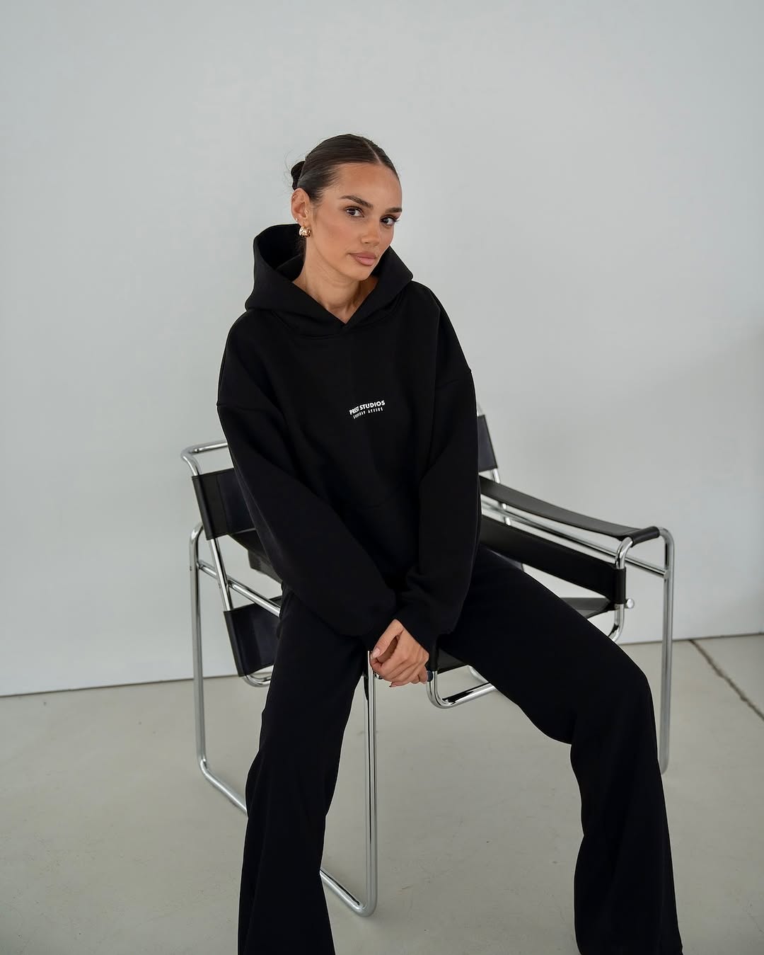 Prest Hoodie - Black